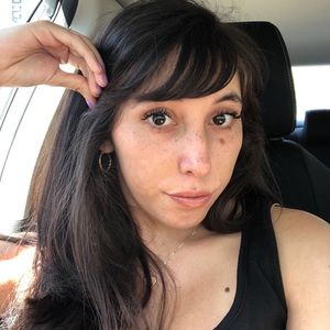 Meet your Posher, Mina